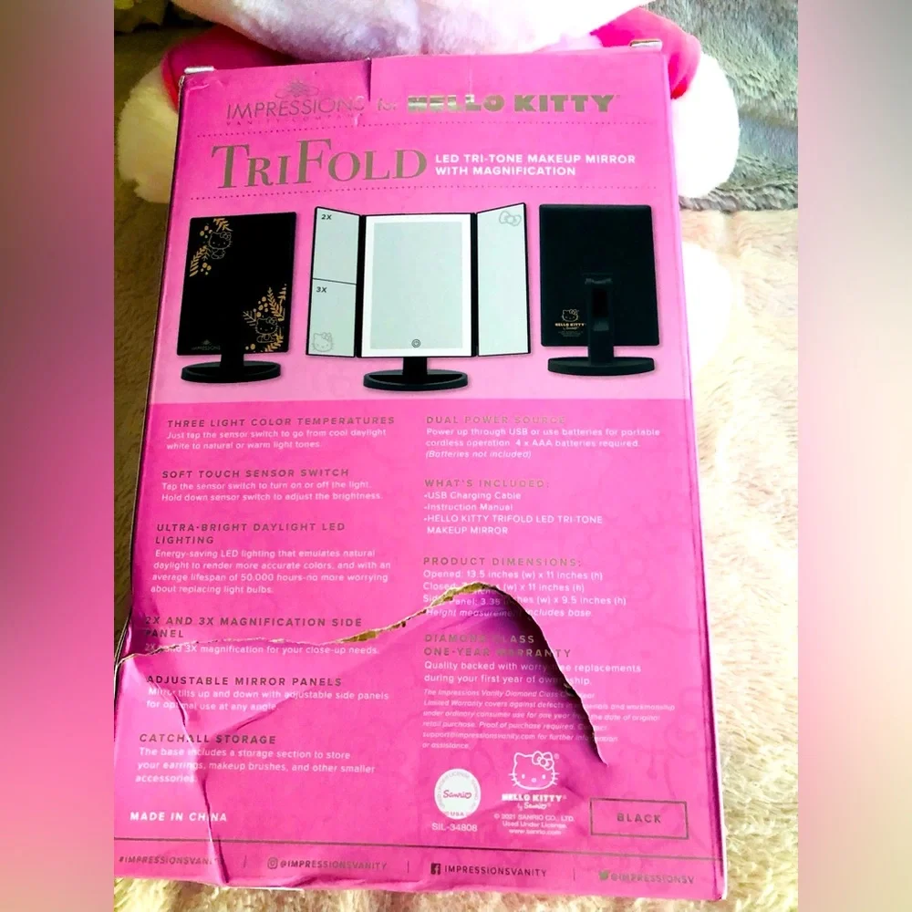Hello Kitty Impressions Black Tri Fold Vanity Mirror LED Magnification NEW